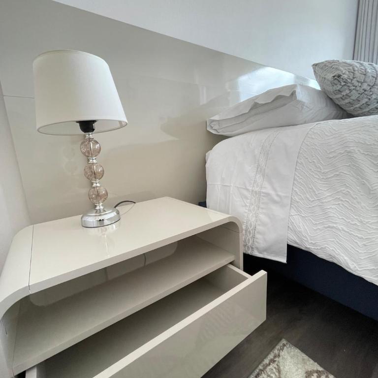 Apartamento en Concepcion con estacionamiento privado - One-Bedroom Apartment - 15