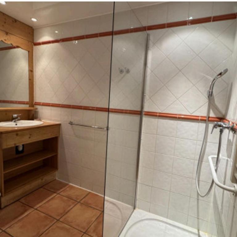 Appartement 43m² pour 8 personnes avec terrasse, parking et wifi - FR-1-504-696 - Appartement - 5