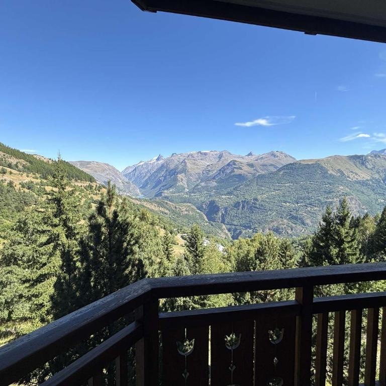 Appartement lumineux 2 pièces à 400m des pistes, parking inclus - Apartment mit 1 Schlafzimmer - 4