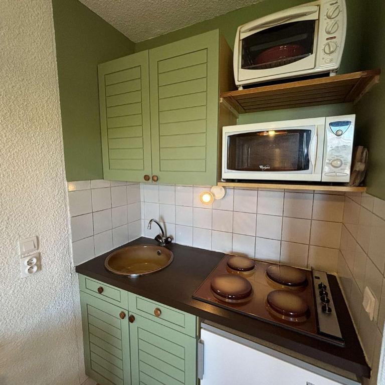Appartement lumineux 2 pièces à 400m des pistes, parking inclus - Apartment mit 1 Schlafzimmer - 5