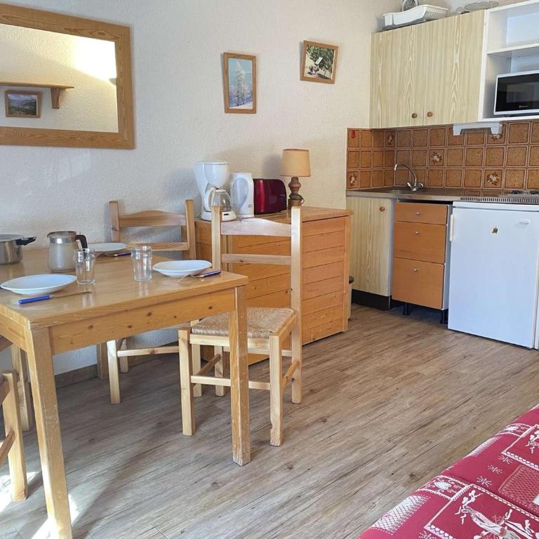 Studio montagne 4 pers, Sud, Ski aux pieds - Appartement 1 Chambre - 6