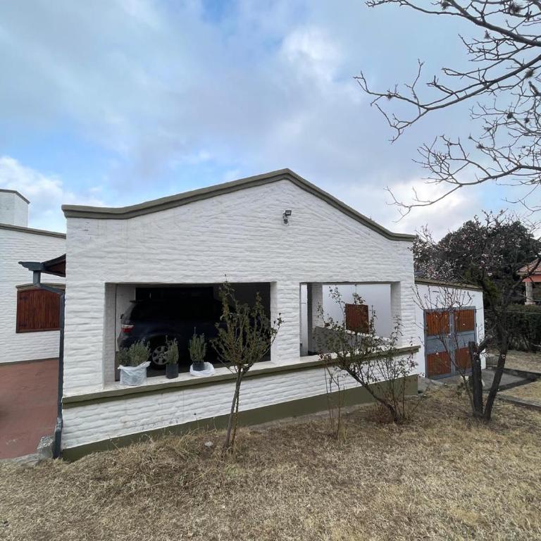 Abrazo del tiempo - Four-Bedroom House - 19