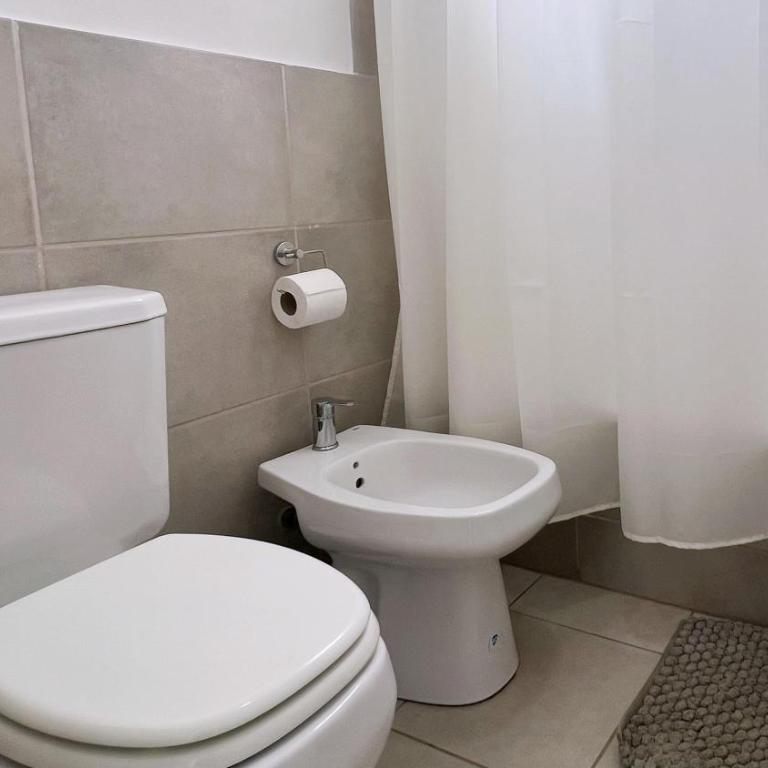 Temporario Sur, moderno y luminoso con 2 camas para 3 personas en G Roca - Apartamento - 7