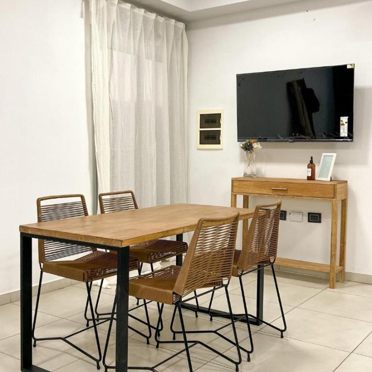Moderno departamento en el centro de la ciudad - Apartamento de 1 dormitorio - 17