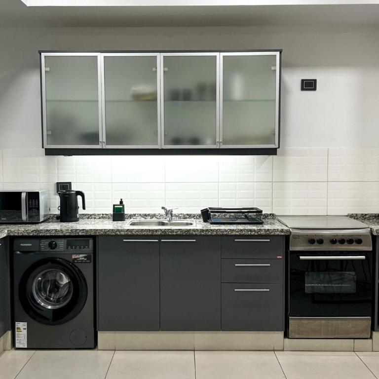 Moderno departamento en el centro de la ciudad - Apartamento de 1 dormitorio - 19