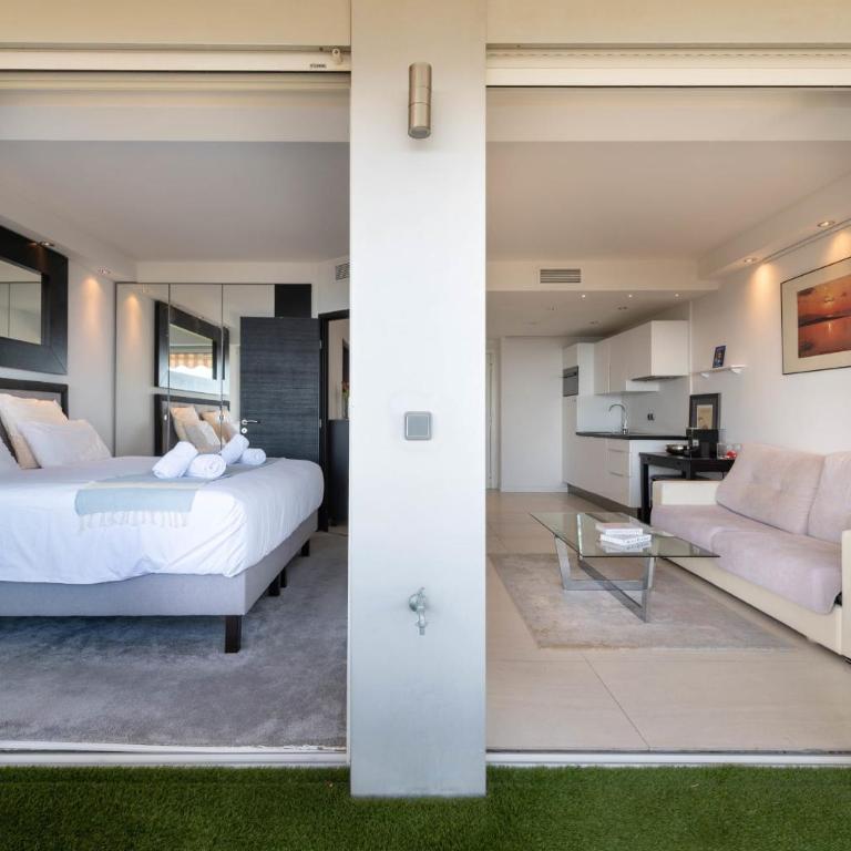 Apartment with Terrace Pool & Beach Access - Appartement - 15