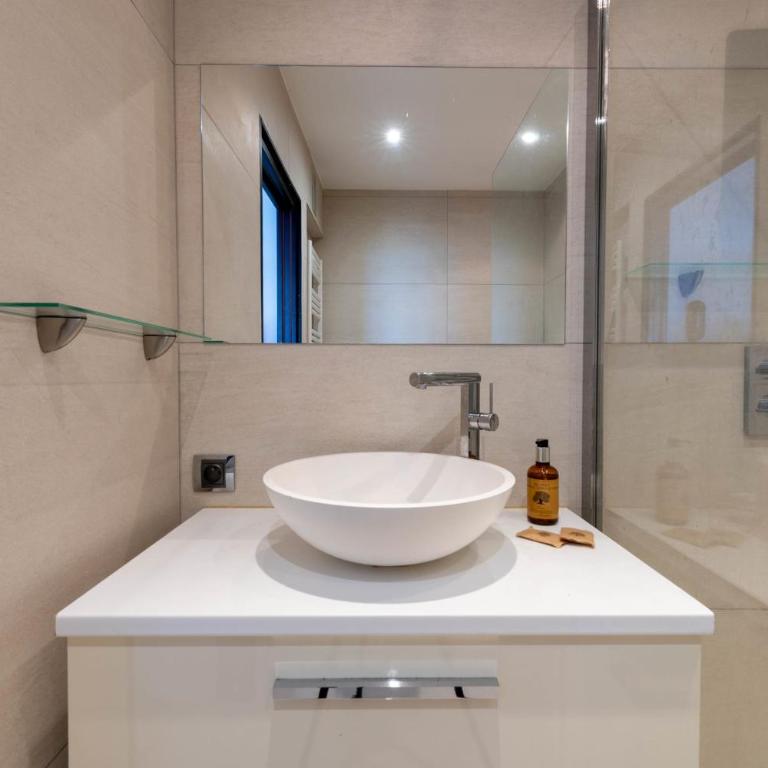 Apartment with Terrace Pool & Beach Access - Appartement - 18