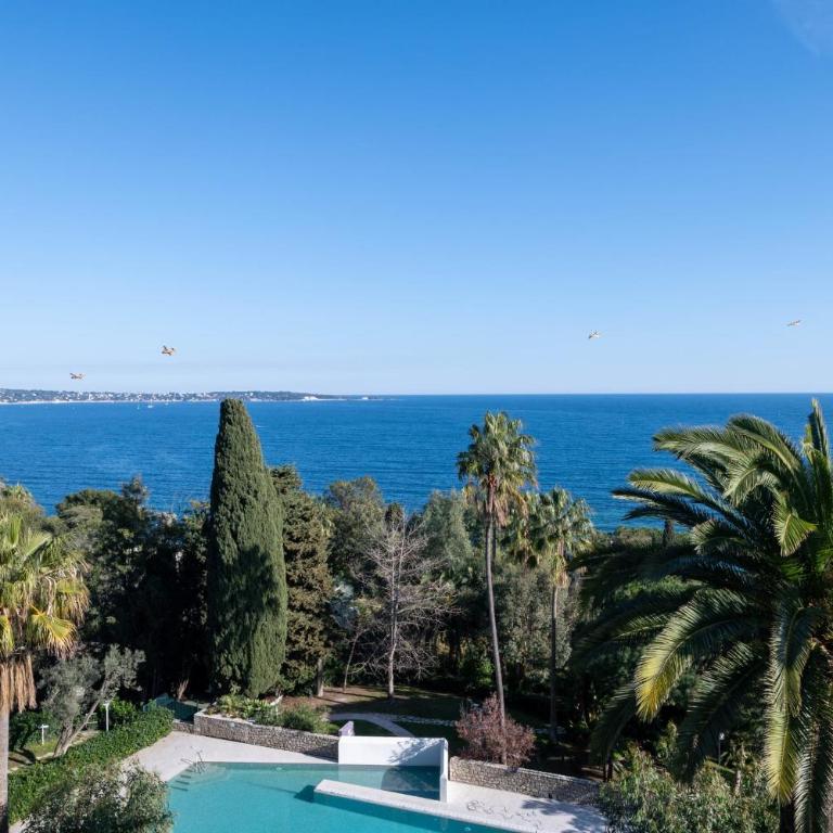 Apartment with Terrace Pool & Beach Access - Appartement - 20