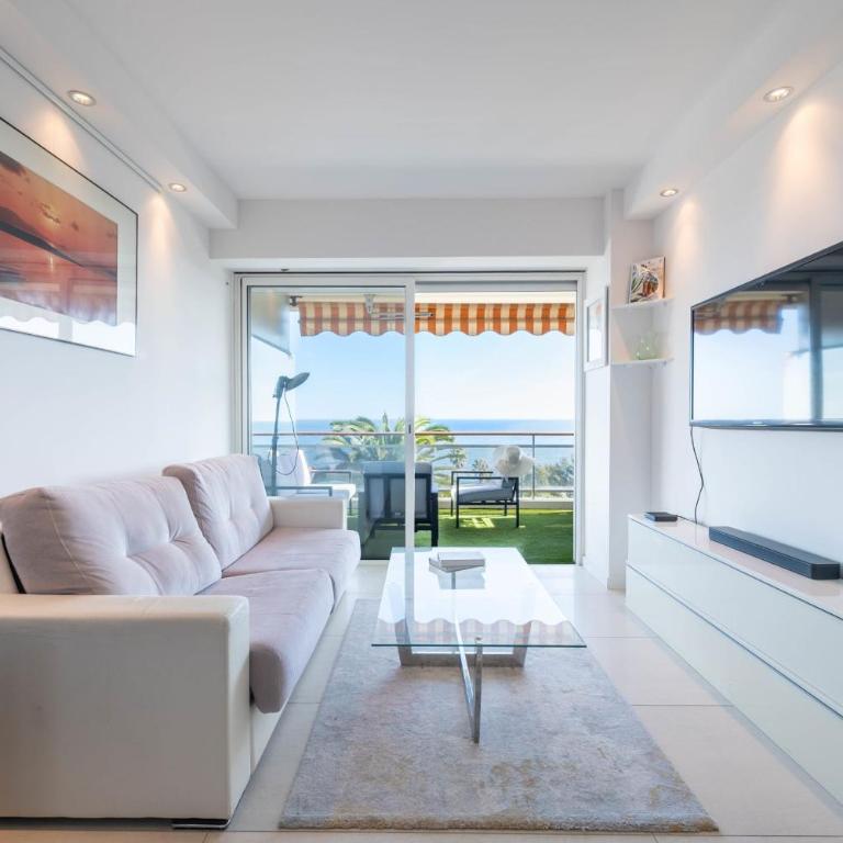 Apartment with Terrace Pool & Beach Access - Appartement - 2