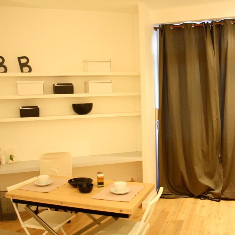 PALAIS ROYAL Paris, rue d'Argenteuil VII - Studio - 6
