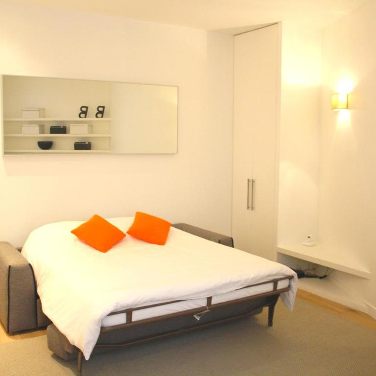 PALAIS ROYAL Paris, rue d'Argenteuil VII - Studio - 2