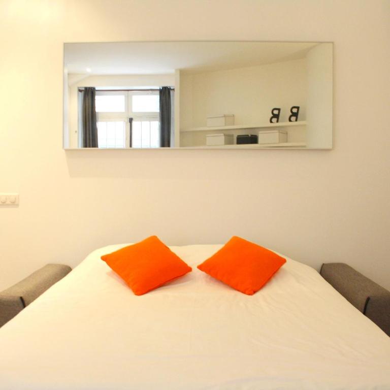 PALAIS ROYAL Paris, rue d'Argenteuil VII - Studio - 3