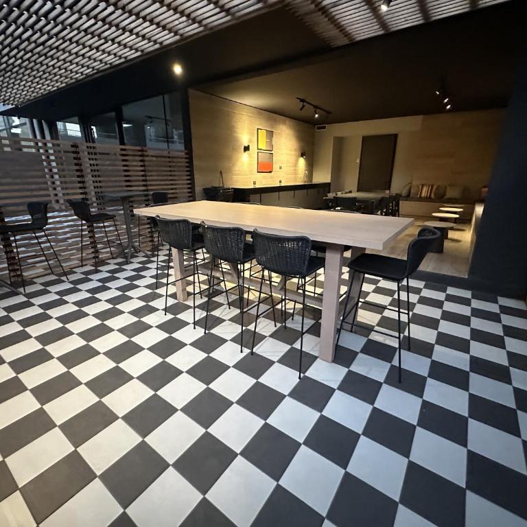 Oceana Suites San Eugenio - One-Bedroom Apartment - 3
