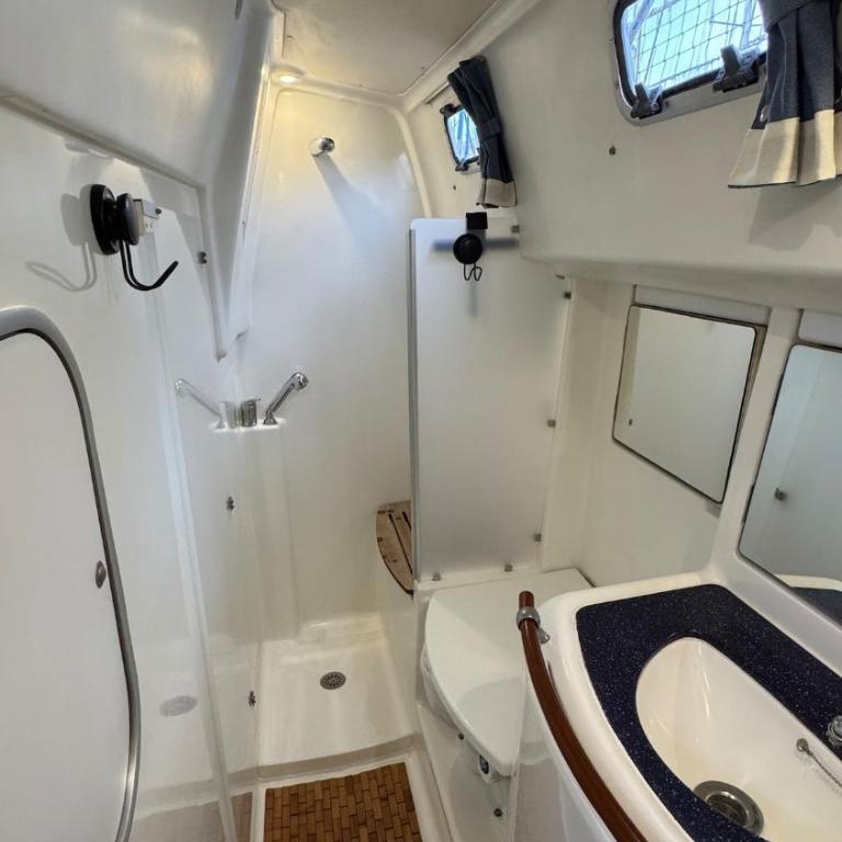 Voilier à quai - Mobile Home - 16