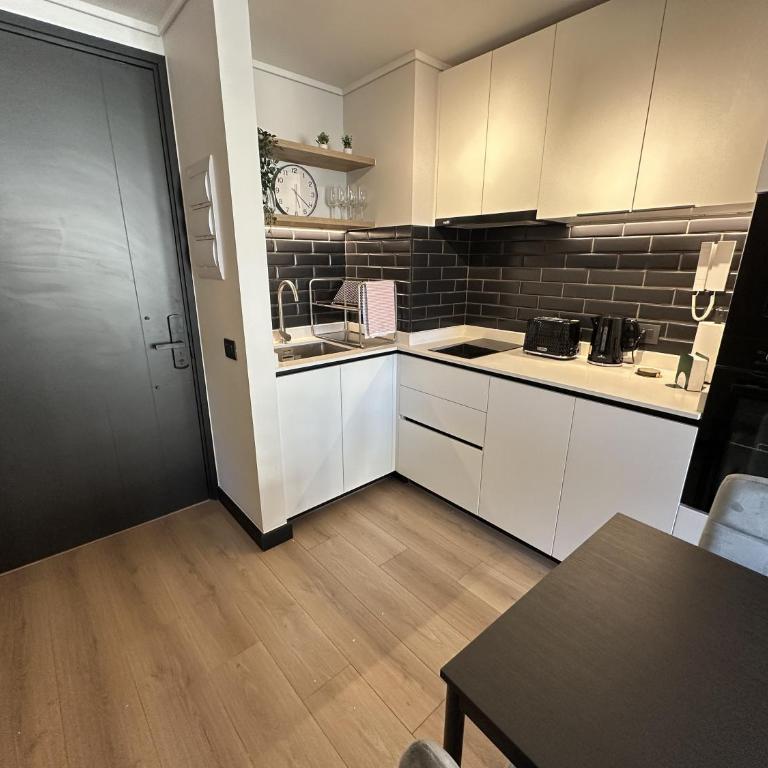 Oceana Suites San Eugenio - One-Bedroom Apartment - 30