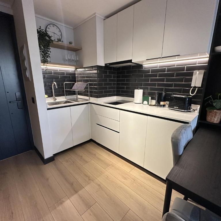 Oceana Suites San Eugenio - One-Bedroom Apartment - 40