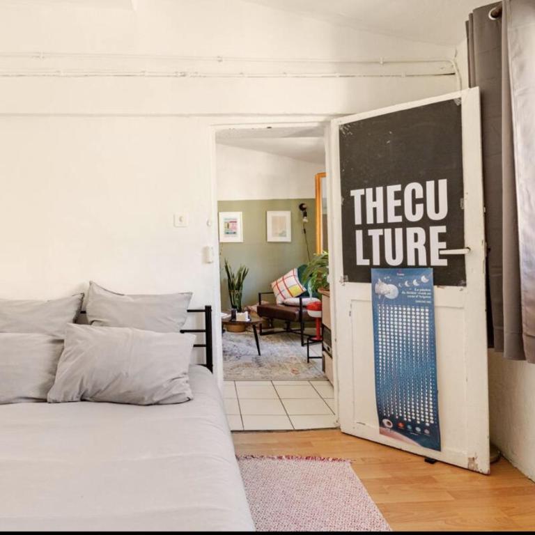 female private room in Montpellier City Center - Chambre Double Économique - 9