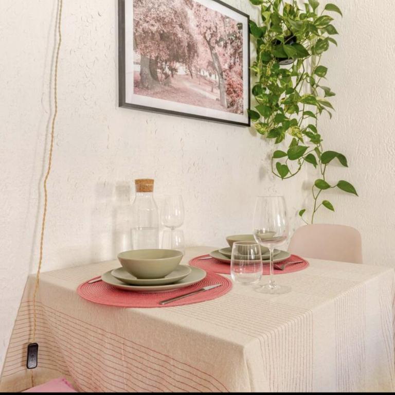female private room in Montpellier City Center - Chambre Double Économique - 11