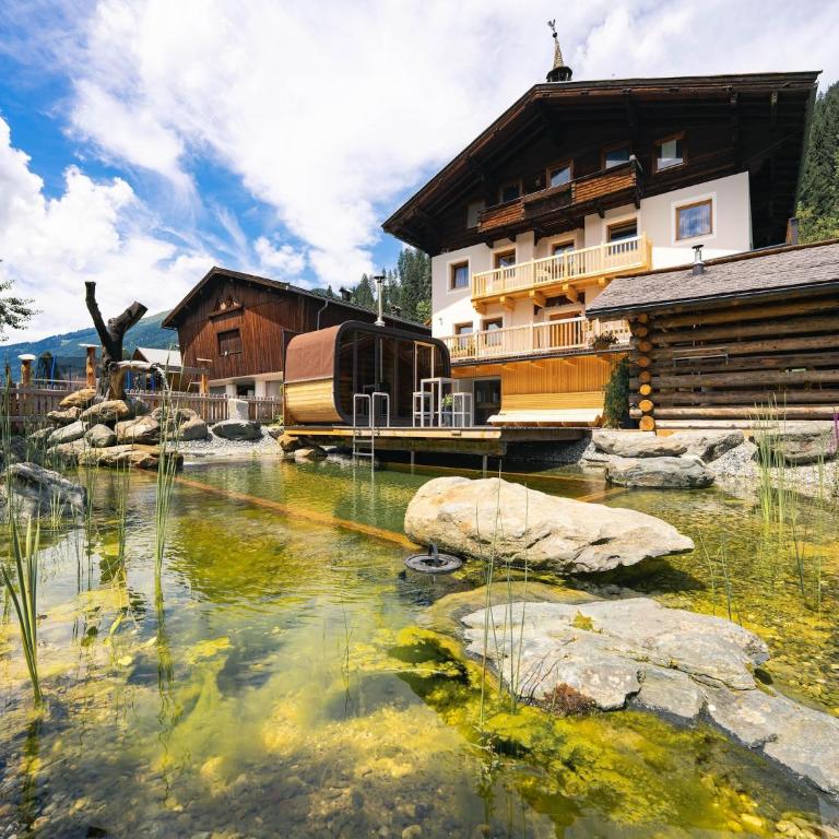 Farmhouse in Bramberg with Sauna & Ski Access - Ferienhaus mit 6 Schlafzimmern - 7
