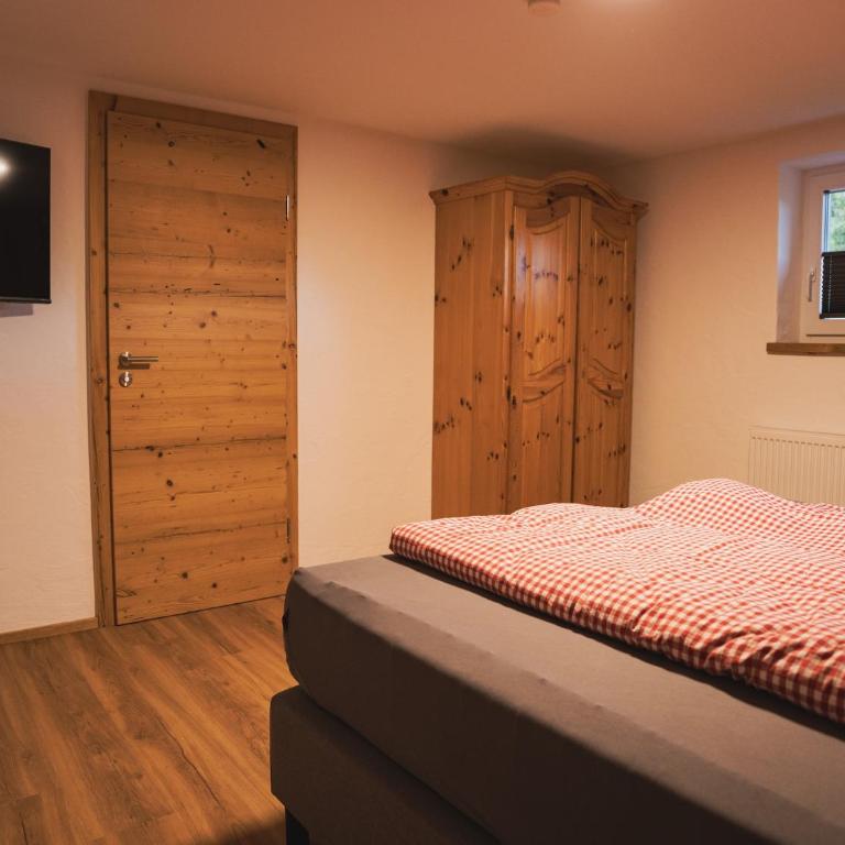 Farmhouse in Bramberg with Sauna & Ski Access - Ferienhaus mit 6 Schlafzimmern - 17