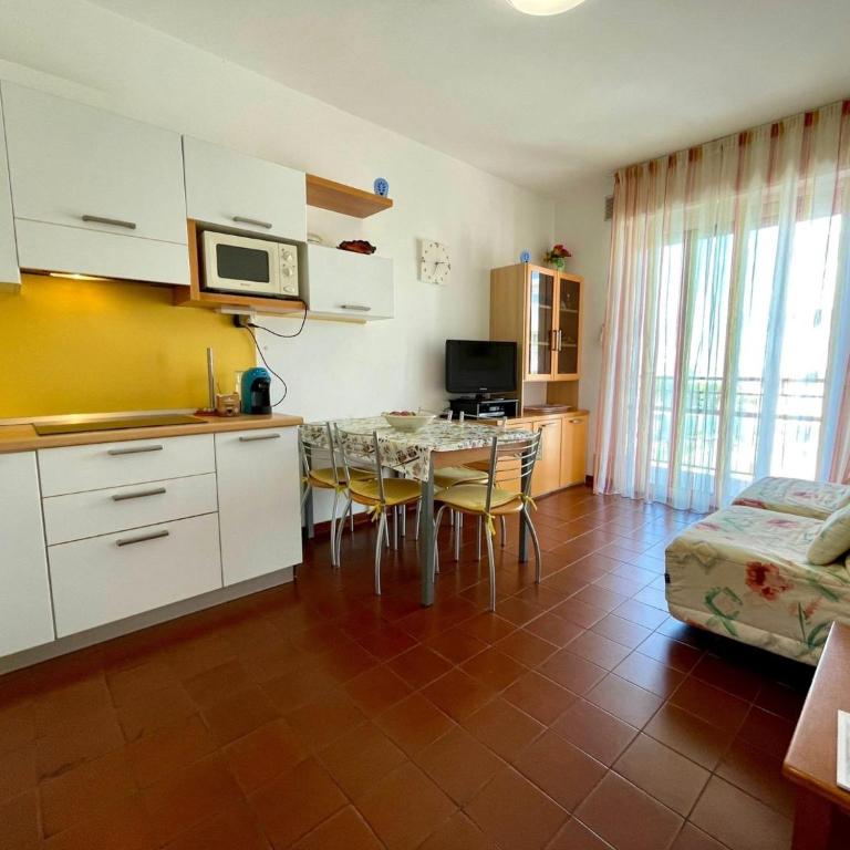 Cozy apartment with balcony - Appartamento - 2