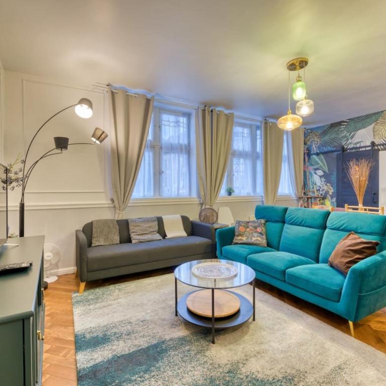 Vieux Marché Sublime appartement avec ascenseur - Appartement 3 Chambres - 2