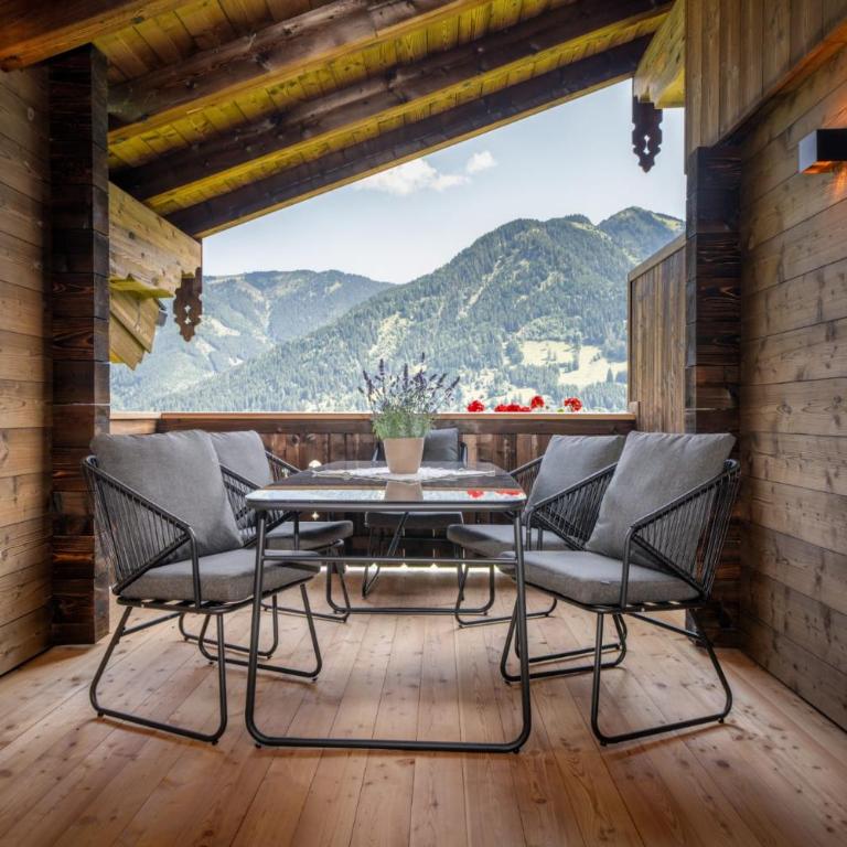 Das Grabnergut - Sommerkarte der Gasteiner Bergbahnen inklusive - Deluxe Apartment mit 2 Schlafzimmern und Gartenblick - 2