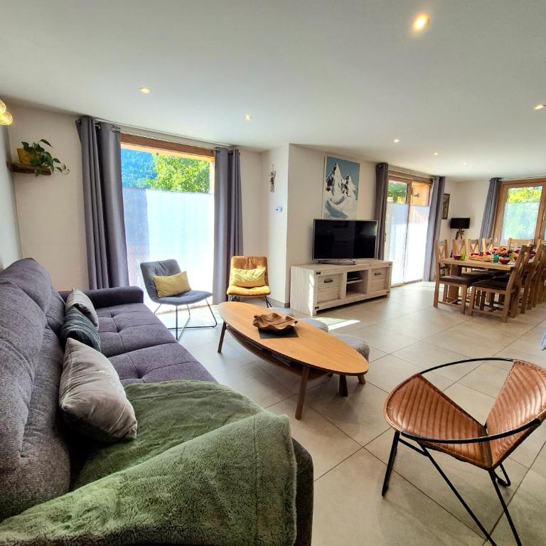 Chalet avec Jacuzzi, billard, jardin clos, proche Paradiski - Chalet - 14