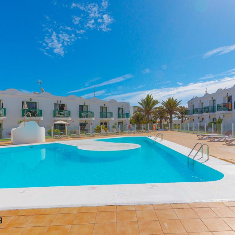 Sama Pool View and WiFi by iRent Fuerteventura - Apartamento de 1 dormitorio con vistas a la piscina - 2