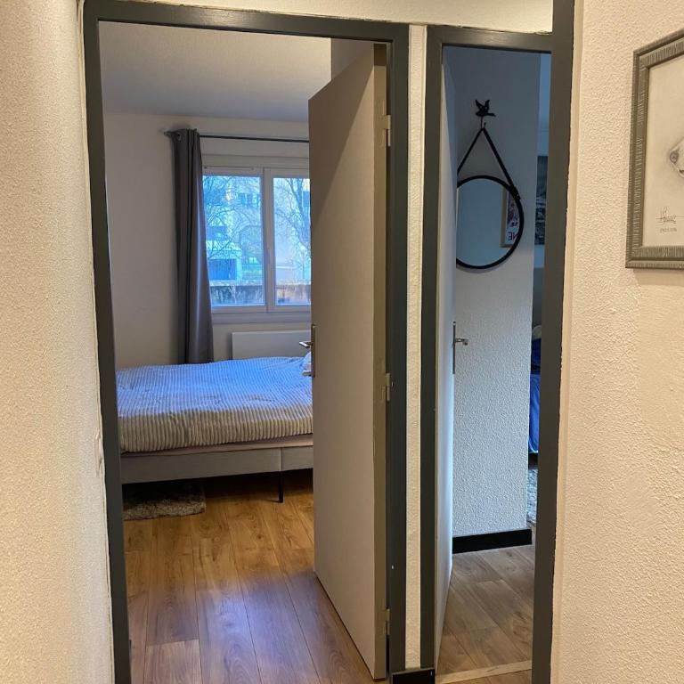 T3 avec grande terrasse et parking - Appartement 2 Chambres - 24