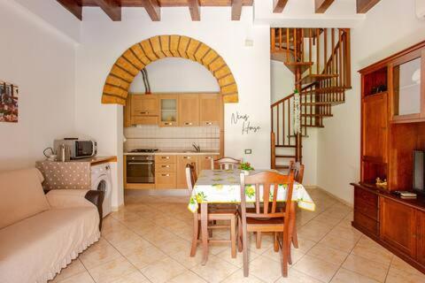 Nino's house - Vacation Home - 2
