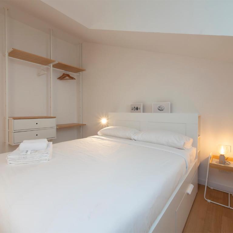 Xenia Milano - 2rooms apt in Via Petrella 4 E - Appartamento con 2 Camere da Letto - 1