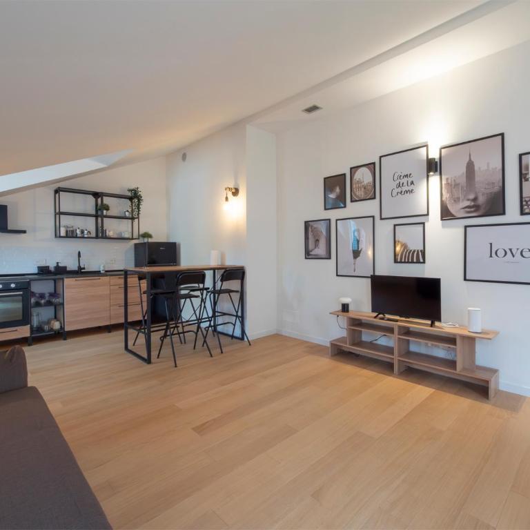 Xenia Milano - 2rooms apt in Via Petrella 4 E - Appartamento con 2 Camere da Letto - 11