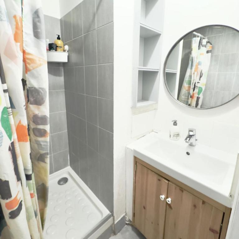 Charmant appartement proche de la Tour Eiffel - Appartement 2 Pièces - 7