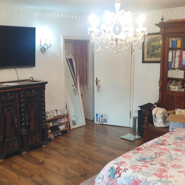 Oktoberfest 5min - Double Room with Shared Bathroom - 2