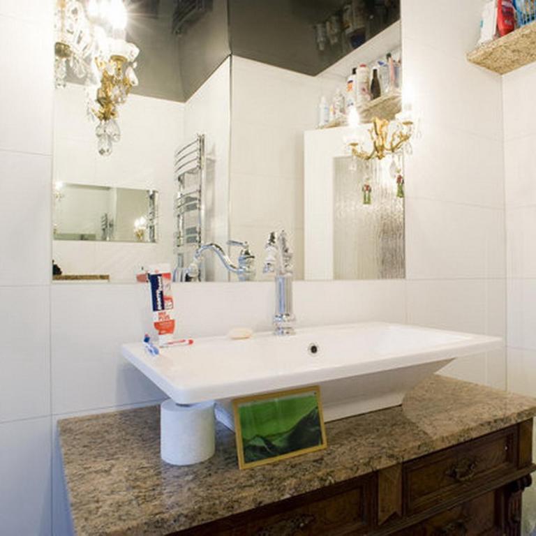 Oktoberfest 5min - Double Room with Shared Bathroom - 4