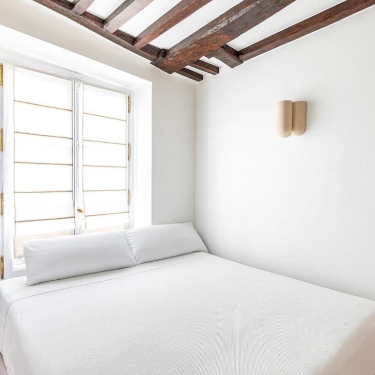 GuestReady - Chic & Central Paris Hideaway for 2 - One-Bedroom Apartment - 14