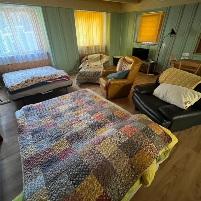 Historische Maisonettewohnung bis 10 Gäste, Magic Pass Belalp, Rosswald und mehr - Apartment - 10