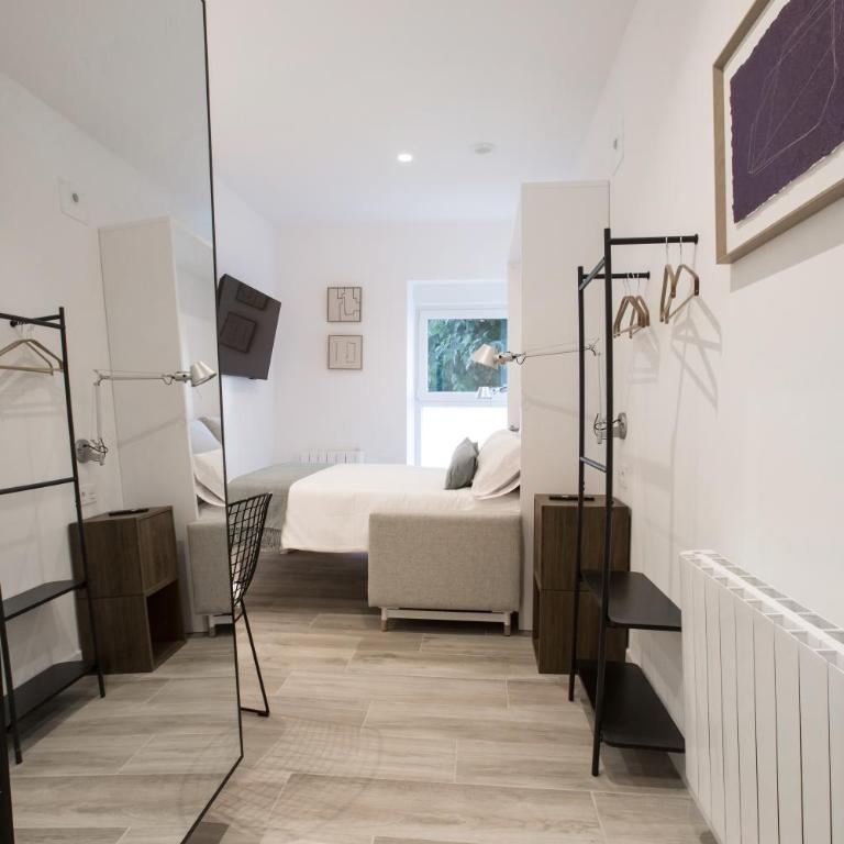 Bilbao Living Lofts - Standard Studio - 11
