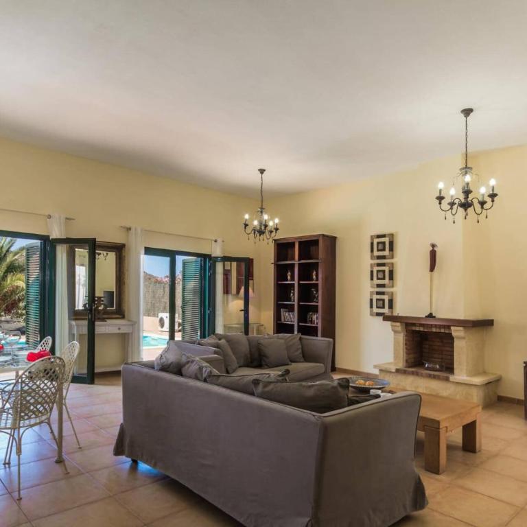 Villa Vista Montana by Villa Plus - Villa - 5