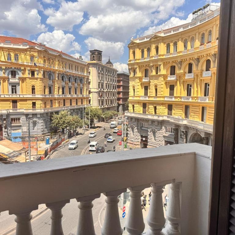 Naples Plaza Duomo - Camera Quadrupla Luxury - 1