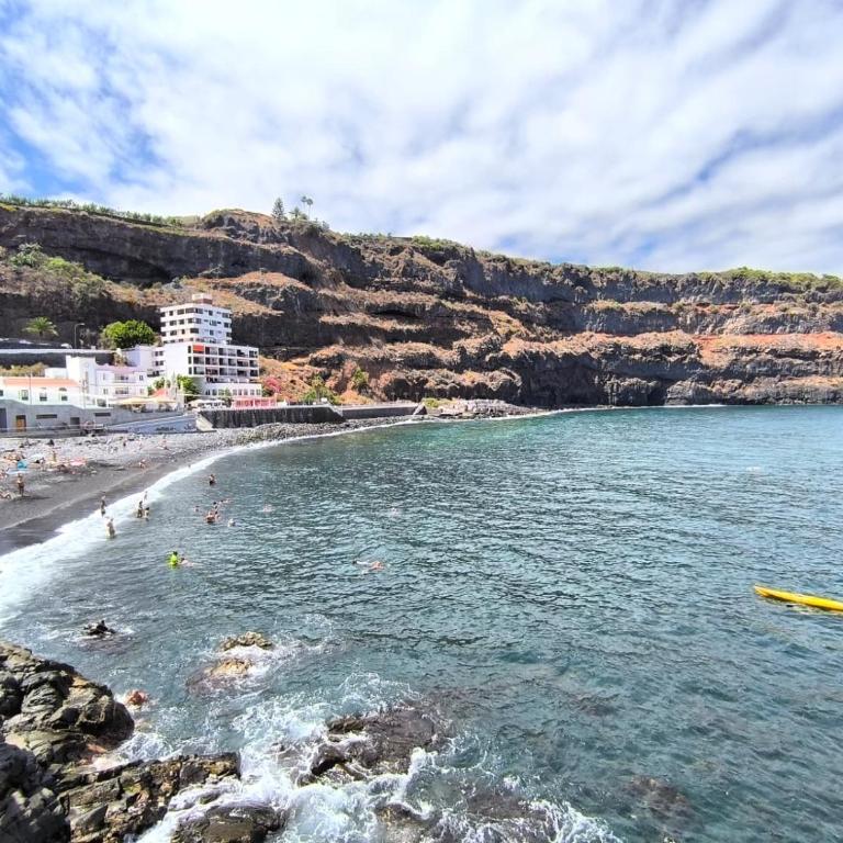 LAVA & OCEAN - Icod de los Vinos - AC, 3 bedrooms, 2 bathrooms, ocean and Teide view - Three-Bedroom Apartment - 37