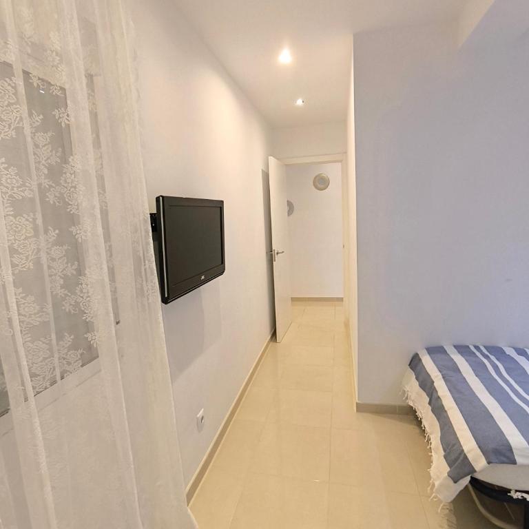 LAVA & OCEAN - Icod de los Vinos - AC, 3 bedrooms, 2 bathrooms, ocean and Teide view - Three-Bedroom Apartment - 26