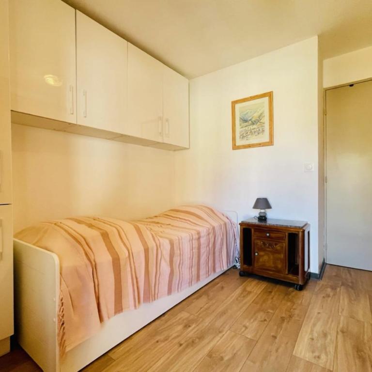 Apt 2 stars at the foot of the slopes in Briançon - Apartment - 26