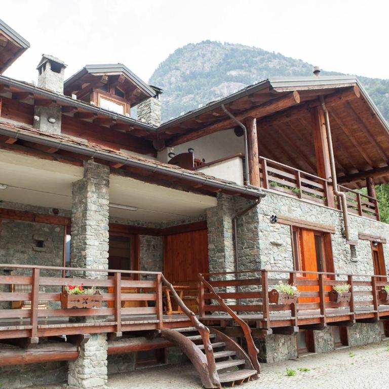 Apartment in Antey-Saint-André near Ski Lift - Appartamento con 7 Camere da Letto - 35