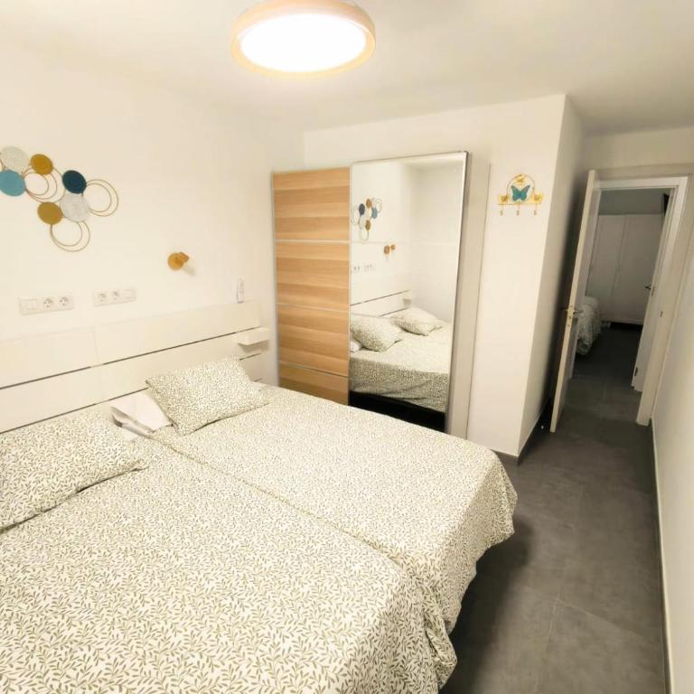 Acogedor Octavo Hábitat by CASAS COCODRILO - Three-Bedroom Apartment - 5