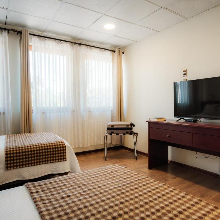 Tur Hotel Santiago - Habitación Doble - 2 camas - 2
