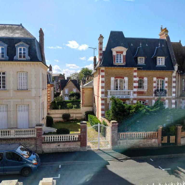 Emplacement exceptionnel Appartement très lumineux au cœur de Cabourg - Apartment mit 1 Schlafzimmer - 11