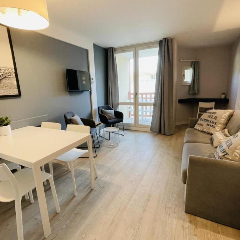Appt 2 pièces 5 pers avec piscine tennis parking gratuit 156 - Apartment - 3