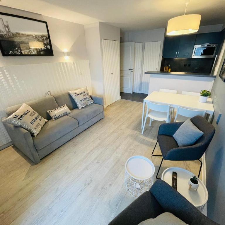 Appt 2 pièces 5 pers avec piscine tennis parking gratuit 156 - Apartment - 7